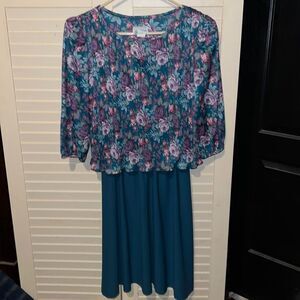 Vintage 1980s floral pleated dress by Good Times size 10 petite